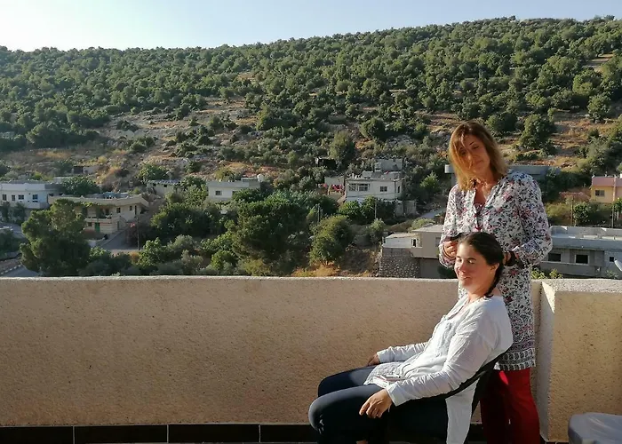 Mhna Guest House